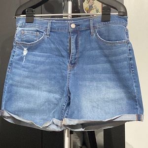 High waisted denim shorts from the brand a.n.a